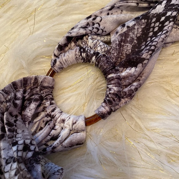 Rare ASOS Design Snake Halter Trapeze Pleated Dress - Picture 10 of 13